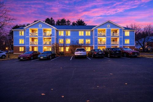 101-2 Timberwood Dr, Goffstown, NH, 03045-2562 | Card Image