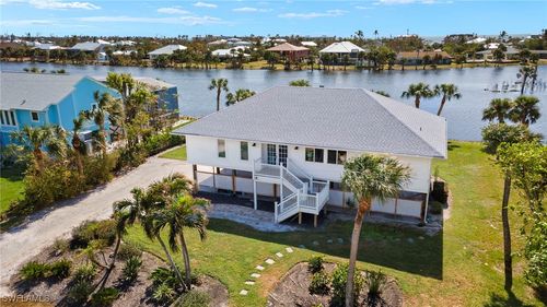 3311 Twin Lakes Lane, SANIBEL, FL, 33957 | Card Image