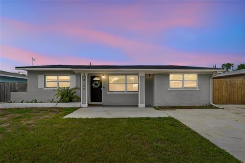 10746 109th St, Seminole, FL, 33778-3342 | Card Image