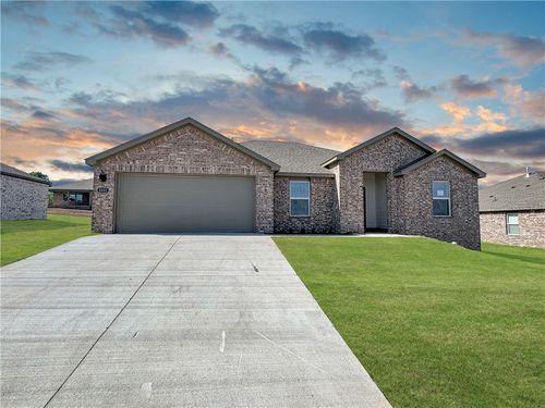 200 Greer St, Pea Ridge, AR, 72751-3180 | Card Image
