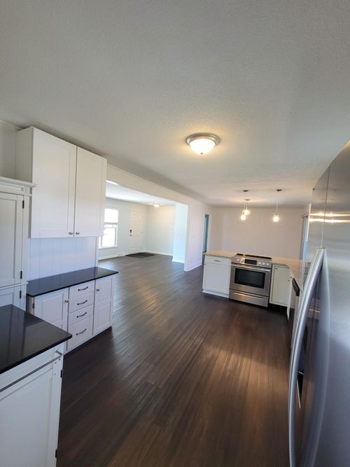 7744 Allwood Ave, North Charleston, SC, 29418-3204 | Card Image