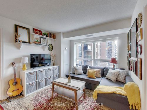 640-60 Heintzman St, Toronto, ON, M6P5A1 | Card Image