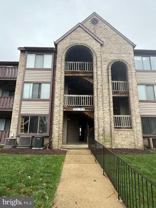 c-5214 Aberdeen Dr, MOUNT LAUREL, NJ, 08054-5630 | Card Image