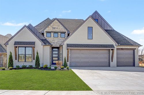 2740 E 135th Dr S, Bixby, OK, 74008-4967 | Card Image