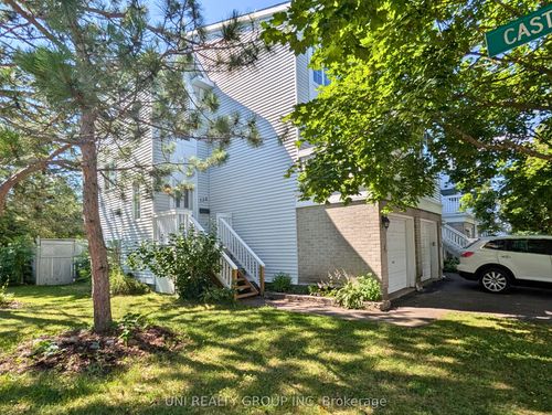 120 Castlegreen Pvt, Ottawa, ON, K1T3N2 | Card Image