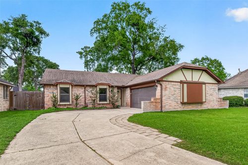 2031 Woodhue Dr, Spring, TX, 77386-2505 | Card Image
