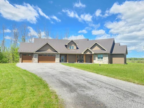 2302 2nd Concession Rd, Brockville, ON, K6V5T1 | Card Image