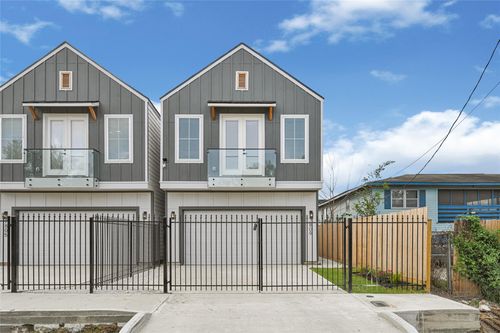 7809 Dyer St, Houston, TX, 77088-5831 | Card Image