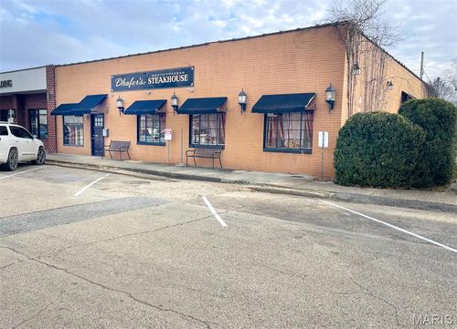 117 S Locust St, Dexter, MO, 63841-2188 | Card Image