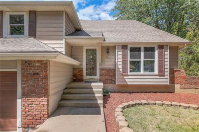 410 N Jefferson Street, House other with 3 bedrooms, 2 bathrooms and null parking in Raymore MO | Image 3