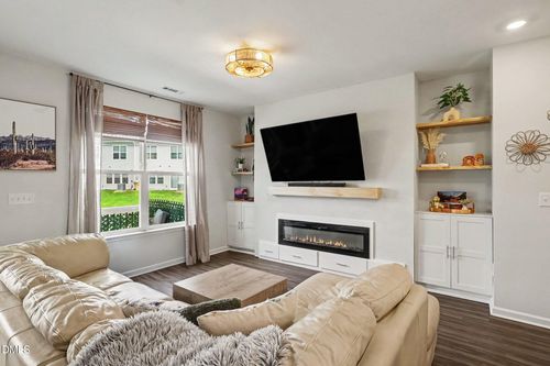 43 Ripple Way, Clayton, NC, 27520-2078 | Card Image