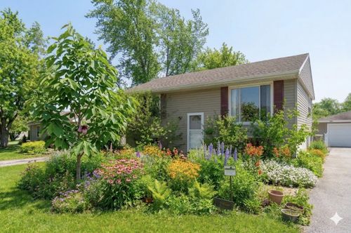 216 E Rose St, Glenwood, IL, 60425-1763 | Card Image