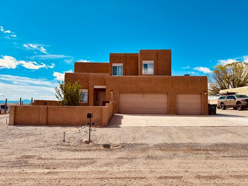 1742 17th Avenue Se, Rio Rancho, NM, 87124 | Card Image