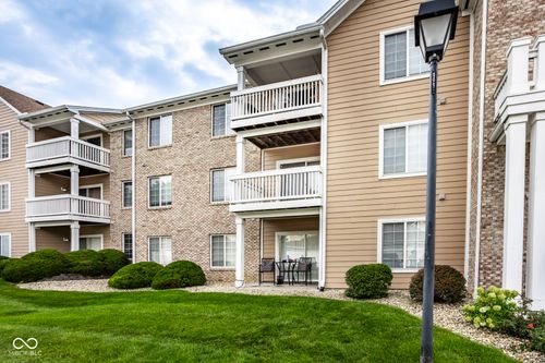 205-6525 Emerald Hill Court, Indianapolis, IN, 46237 | Card Image