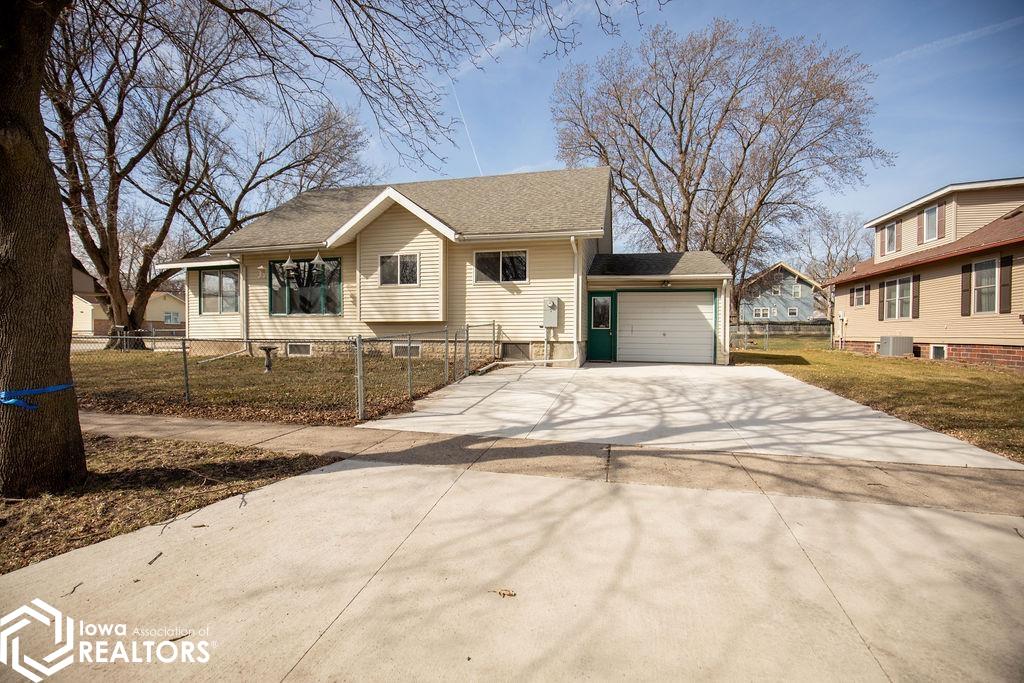 South St, Algona, IA 50511