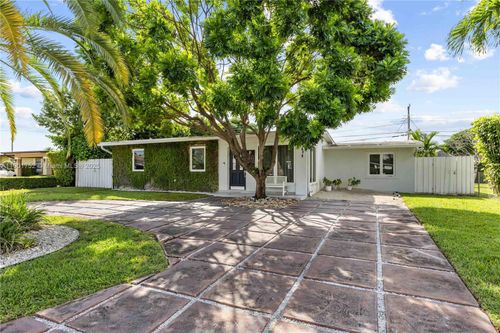 5344 Sw 90th Ct, Miami, FL, 33165-6635 | Card Image