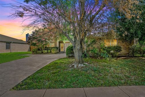 201 Tripp Trl, Denton, TX, 76207-7283 | Card Image
