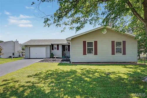 2424-10324 Fairway Dr, Foristell, MO, 63348-2575 | Card Image