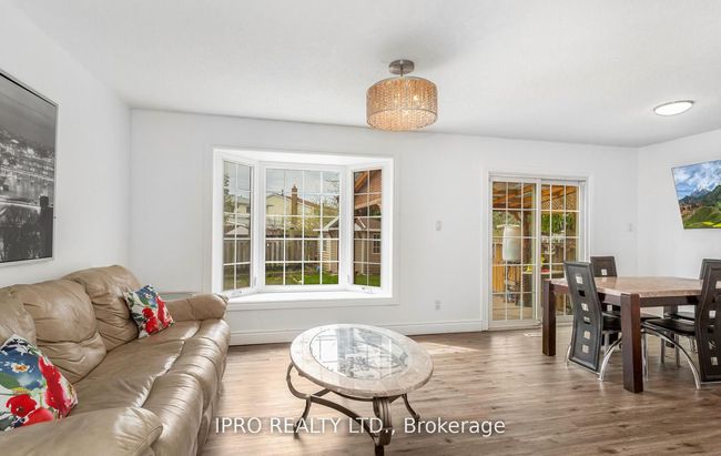 353 Rutherford Rd N, House other with 4 bedrooms, 3 bathrooms and 4 parking in Brampton ON | Image 9