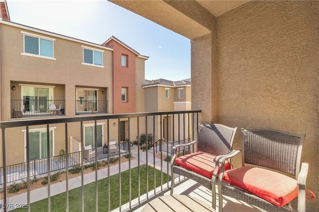 UNIT-3 - 2827 Blue Mosaic Ln, Townhouse with 3 bedrooms, 3 bathrooms and null parking in Las Vegas NV | Image 27