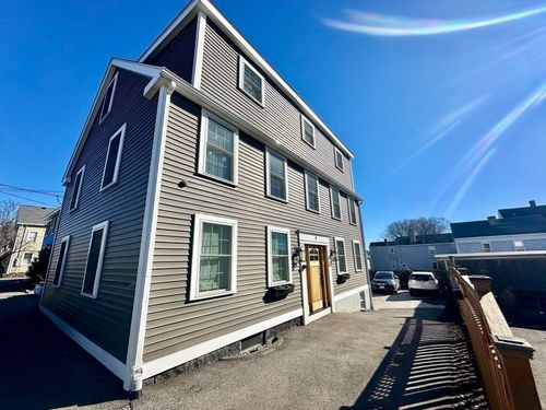 3-8 Osborne St, Salem, MA, 01970-2513 | Card Image