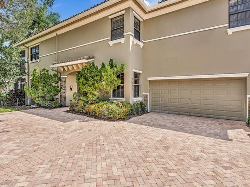 7531 Old Thyme Ct, Parkland, FL, 33076-3902 | Card Image