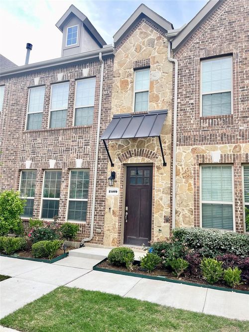2409 Siskiyou St, Lewisville, TX, 75056-6791 | Card Image