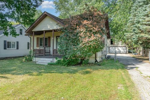 852 Lutzke Rd, Saginaw, MI, 48609-6919 | Card Image