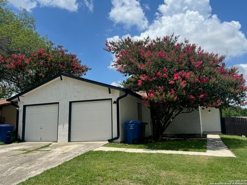 14502 Woods Hole Dr, San Antonio, TX, 78233-7126 | Card Image
