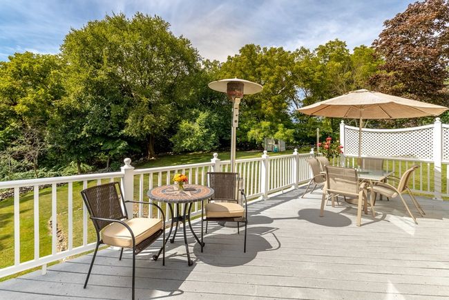 202 Bridge St, House other with 3 bedrooms, 3 bathrooms and 5 parking in Beverly MA | Image 27