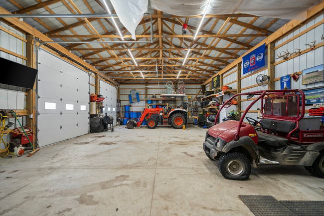 Barn inside | Image 26