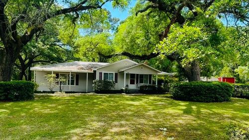 1215 Forest Ave, Saraland, AL, 36571-9644 | Card Image