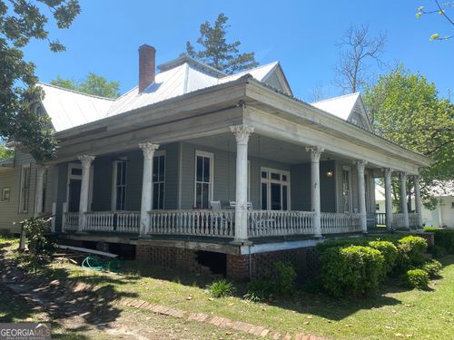 402 E 17th Ave, Cordele, GA, 31015-1634 | Card Image