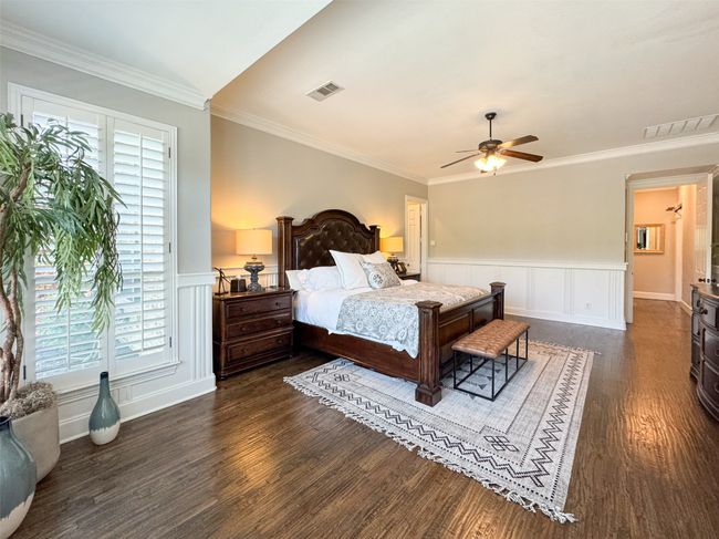 Large Primary Suite with Sitting Area | Image 16