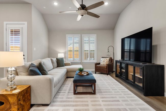 1363 Tecoma Trl, House other with 4 bedrooms, 2 bathrooms and null parking in Justin TX | Image 12