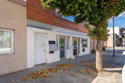216 Division Avenue W, Ephrata, WA, 98823 | Card Image