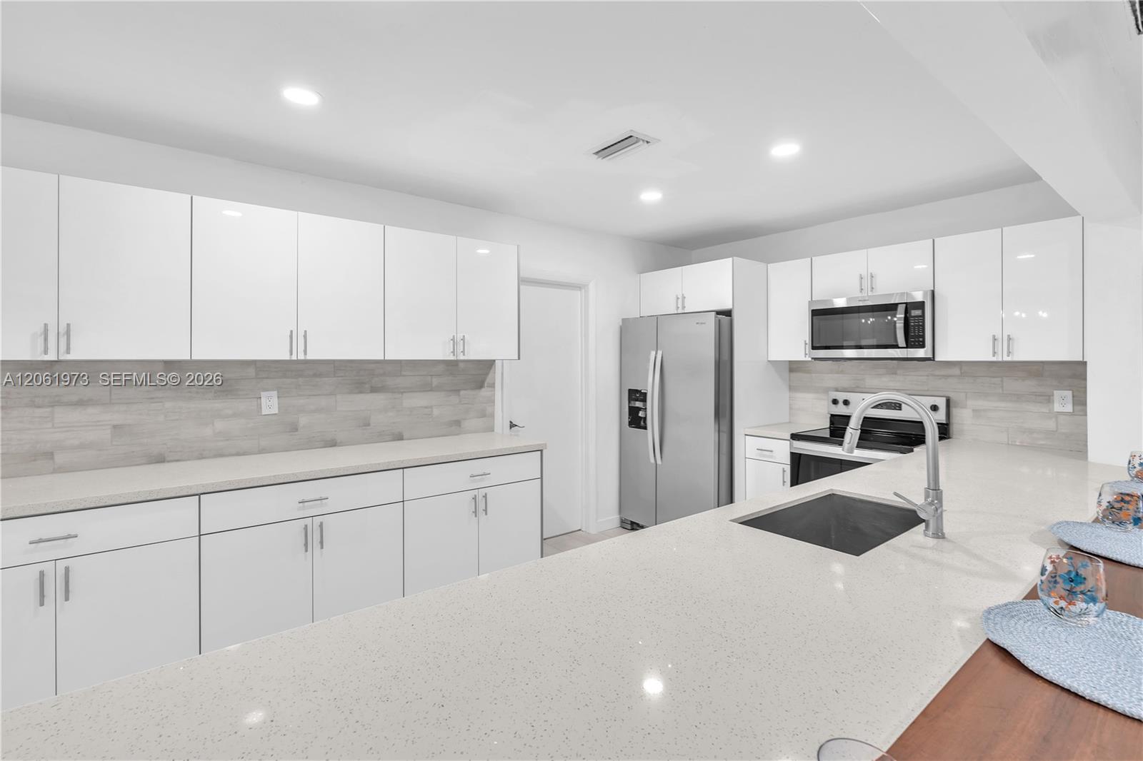 Residential in Lauderdale Lakes 5