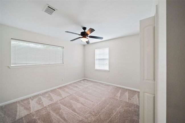 Secondary bedroom | Image 30
