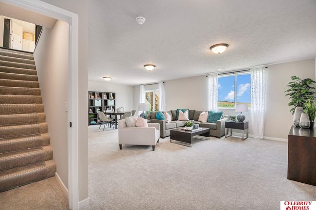 8215 N 175 Th Ave, House other with 3 bedrooms, 2 bathrooms and 3 parking in Bennington NE | Image 13
