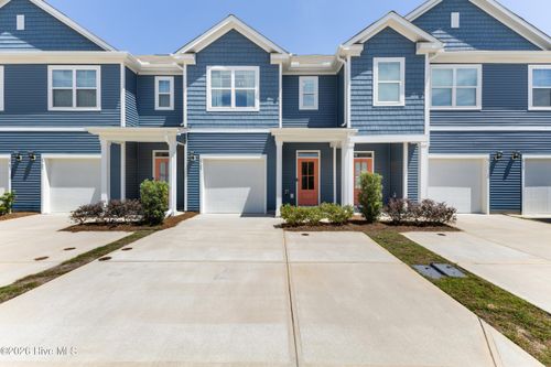 6709 White Shark Way, Wilmington, NC, 28412 | Card Image