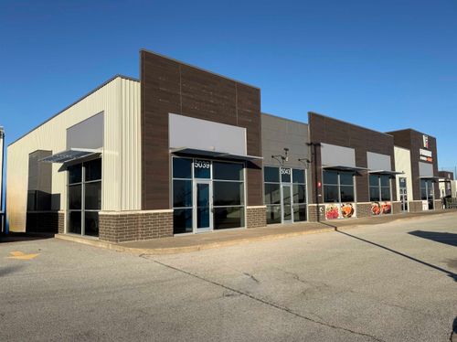 5043 Competition Dr, Bettendorf, IA, 52722-8821 | Card Image