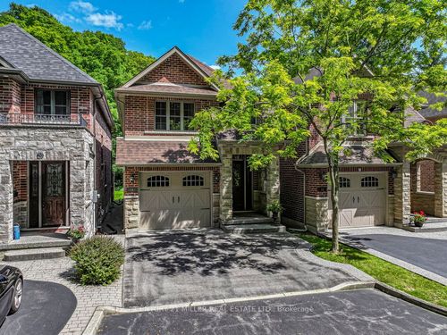 16 Carriage Lane, Dundas, ON, L9H1C9 | Card Image