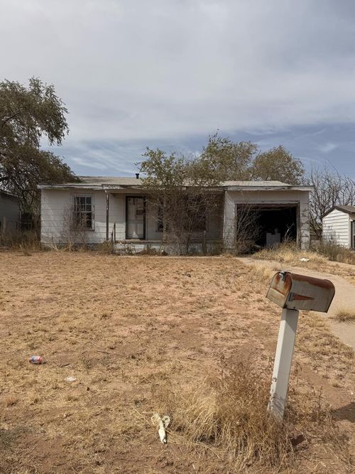 1203 Stanford Ave, Big Spring, TX, 79720-5139 | Card Image