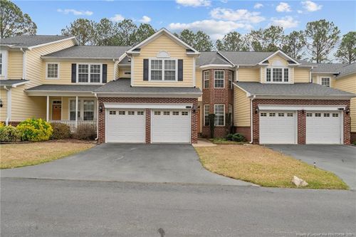29 Hawk Ridge Dr, Spring Lake, NC, 28390-7050 | Card Image