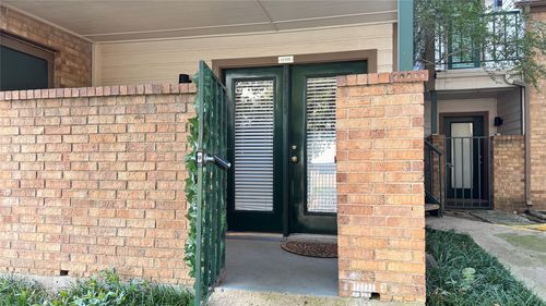 apt-h105-2311 Balsam Dr, Arlington, TX, 76006-5939 | Card Image