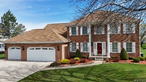 6340 Cloverleaf Cir, East Amherst, NY, 14051-2044 | Card Image