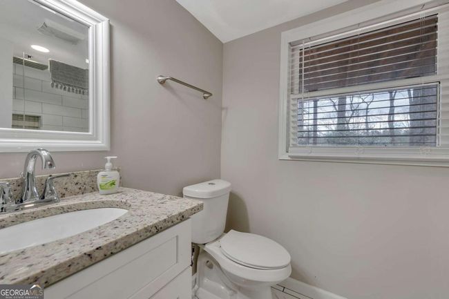 6805 Wright Rd, House other with 4 bedrooms, 4 bathrooms and 6 parking in Sandy Springs GA | Image 25