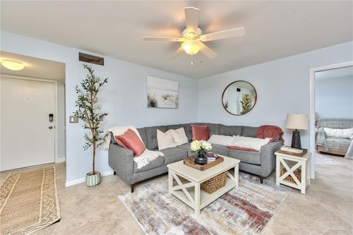 111-3655 Boca Ciega Dr, NAPLES, FL, 34112-6854 | Card Image