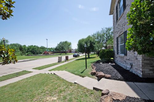 1446 Foxwood Ln, Rockwall, TX, 75032-7353 | Card Image