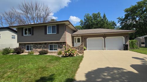 1909 9th St Sw, Austin, MN, 55912-2805 | Card Image